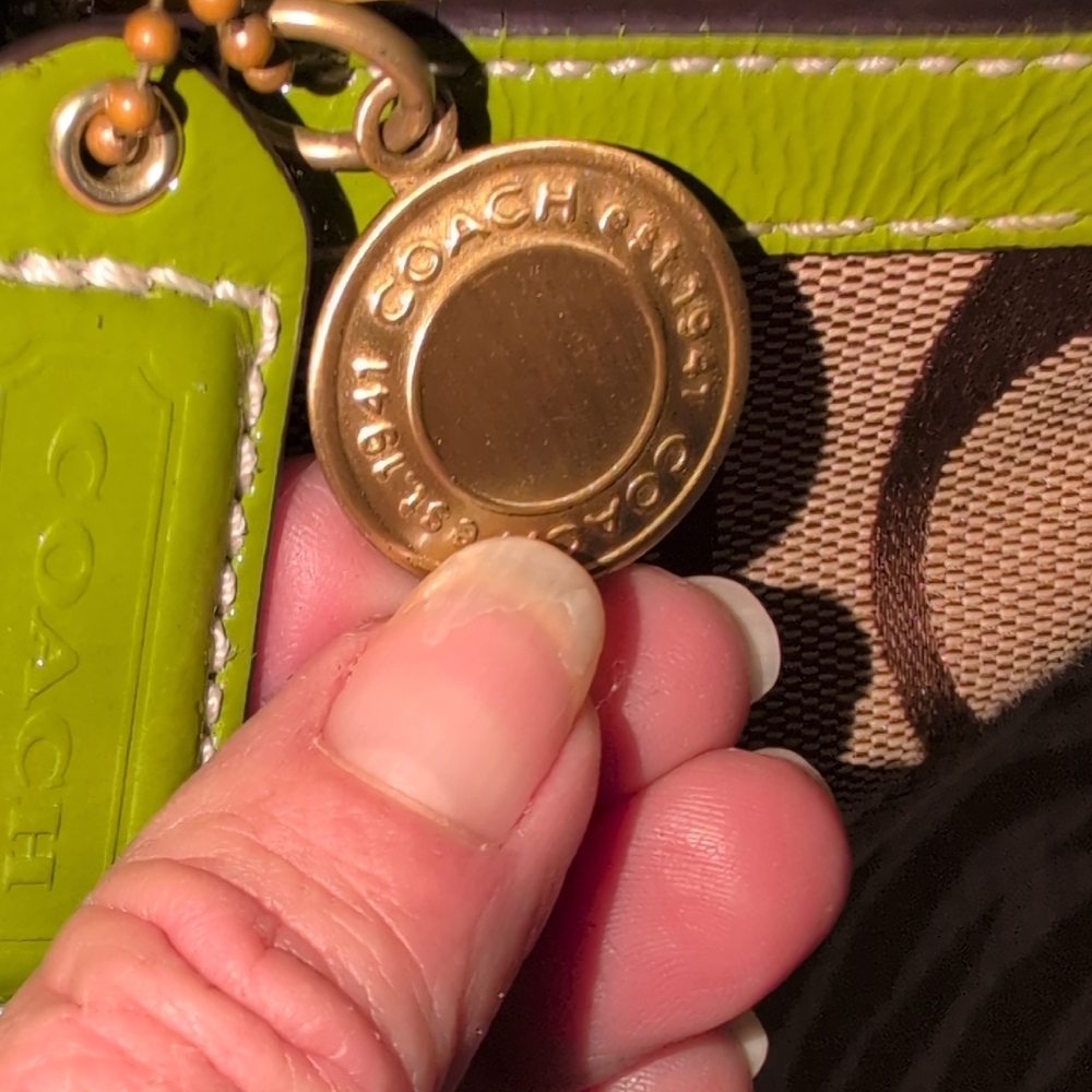 Coach Signature C Tote With Green Apple Patent Leather Trim 2006 Style 10124 - Picture 2 of 14